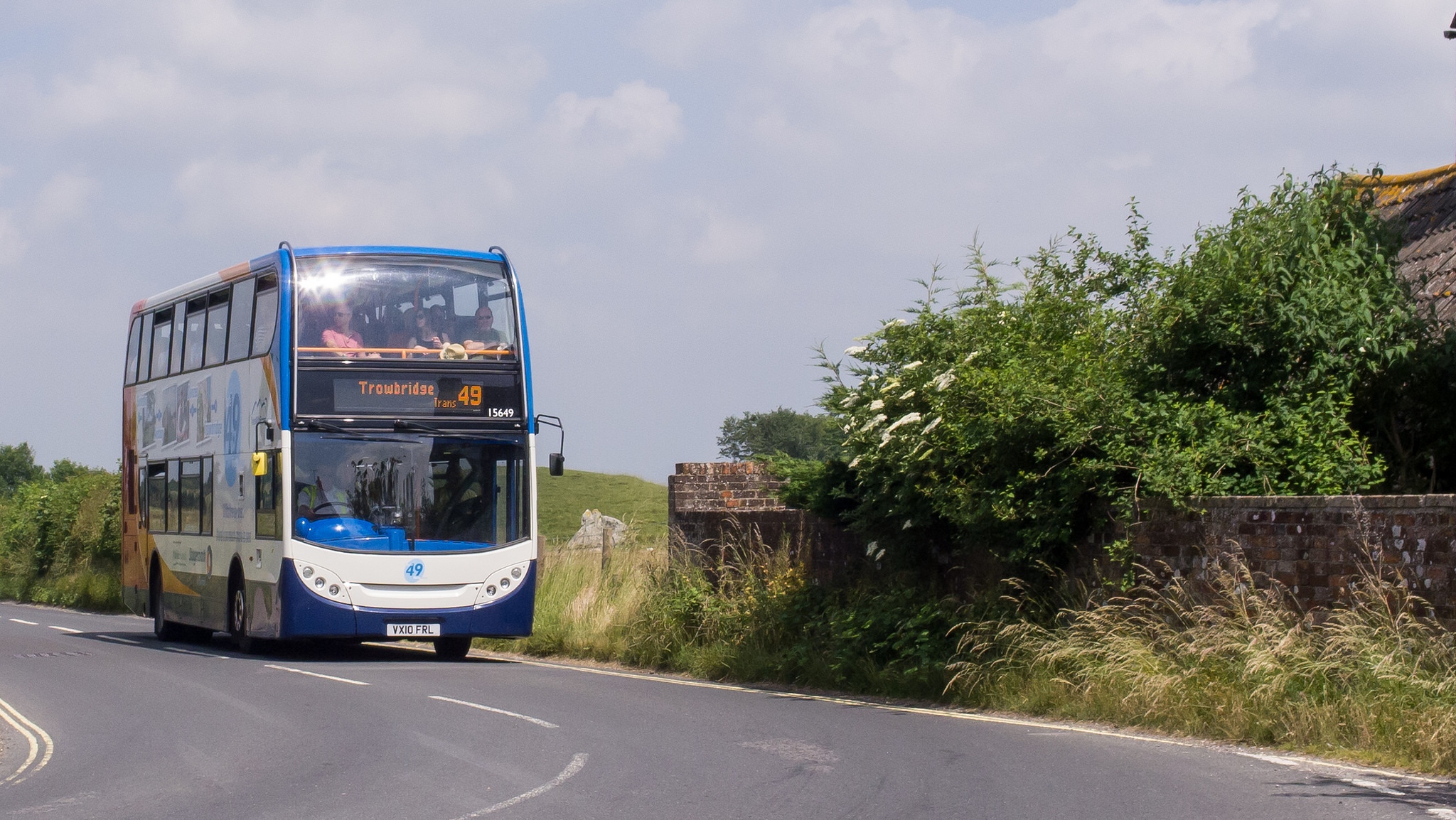 #AYearOfBuses49: TransWilts Express Trowbridge – Devizes – Swindon