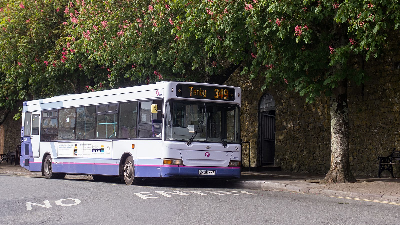 First Cymru bus 349