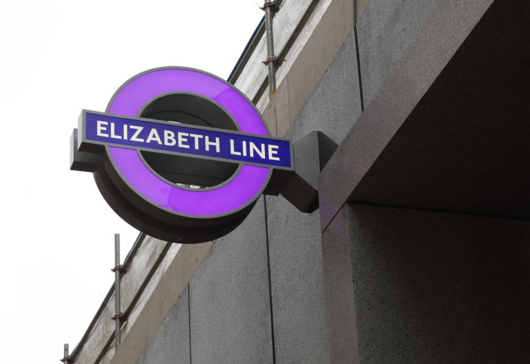Elizabeth Line roundel